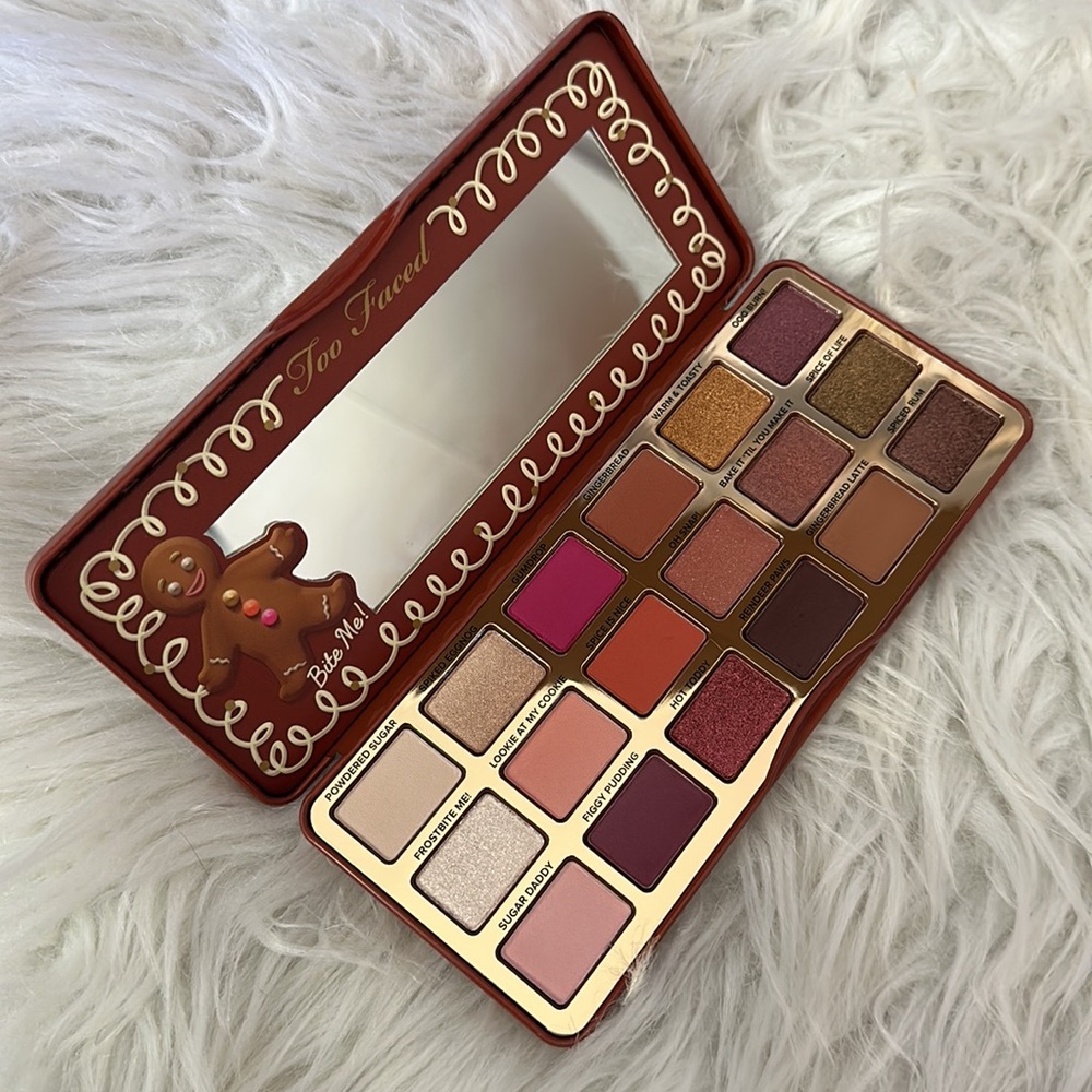 Too faced Gingerbread Spice Eyeshadow palette Limited Edition
